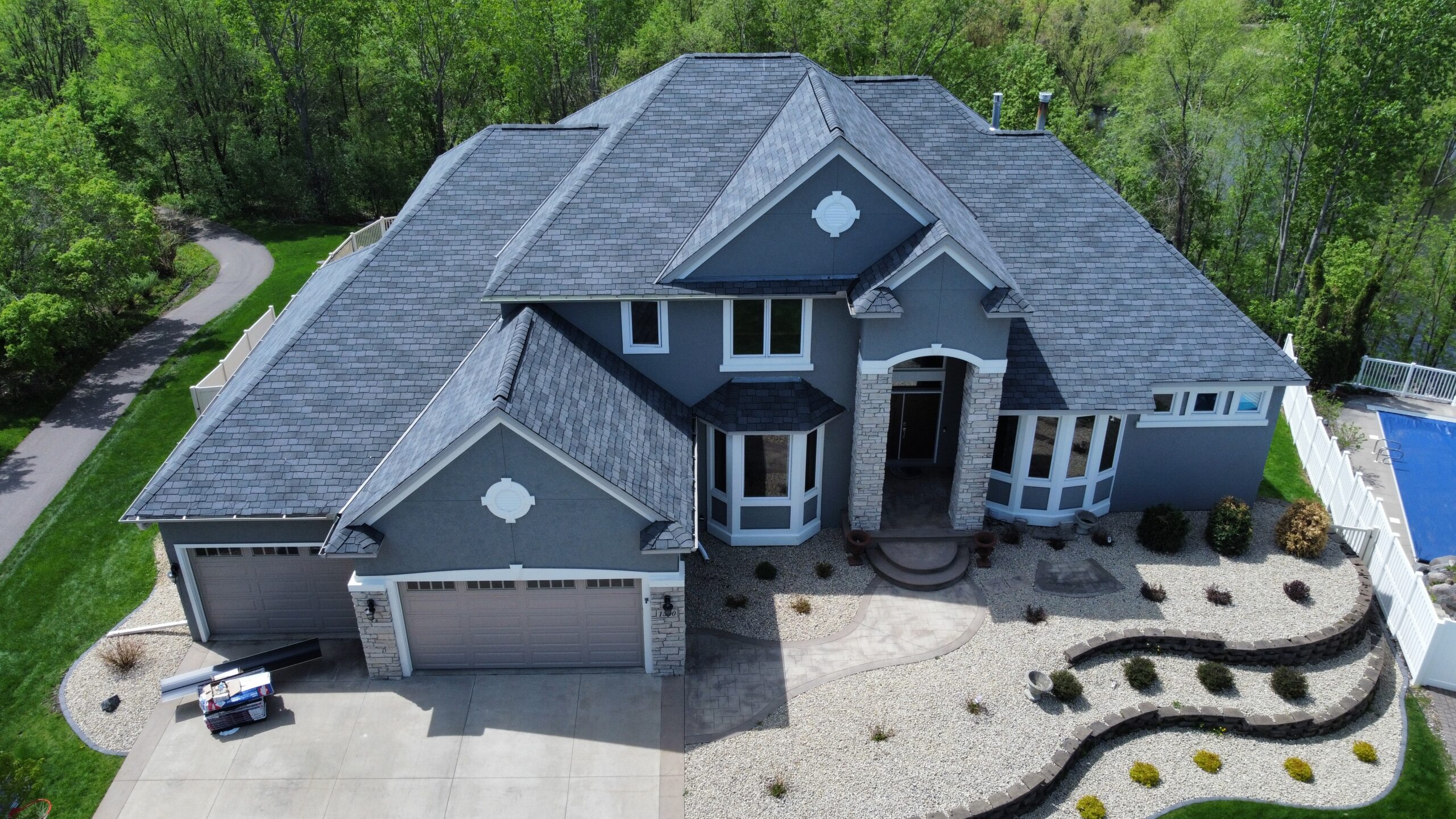 Copy of Roof-replacement (1)
